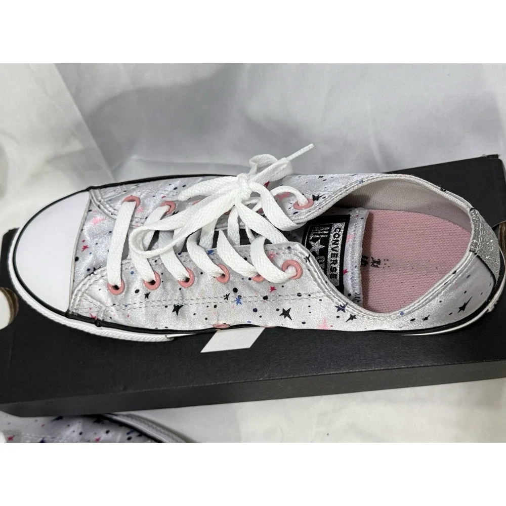 Converse‎ Juniors Girl's Stars Multicolor Sneakers Size 6